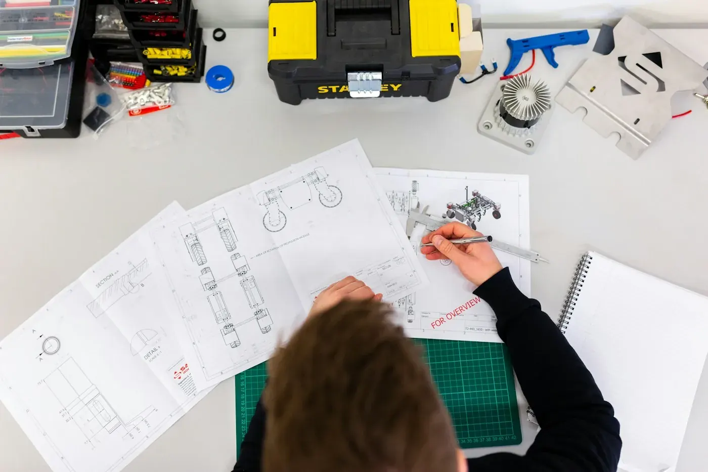 Engineering plans and tools for technical maintenance